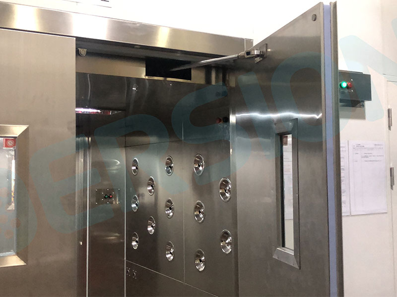 防爆風(fēng)淋室/氣動(dòng)平開門風(fēng)淋室（昭和高分子）