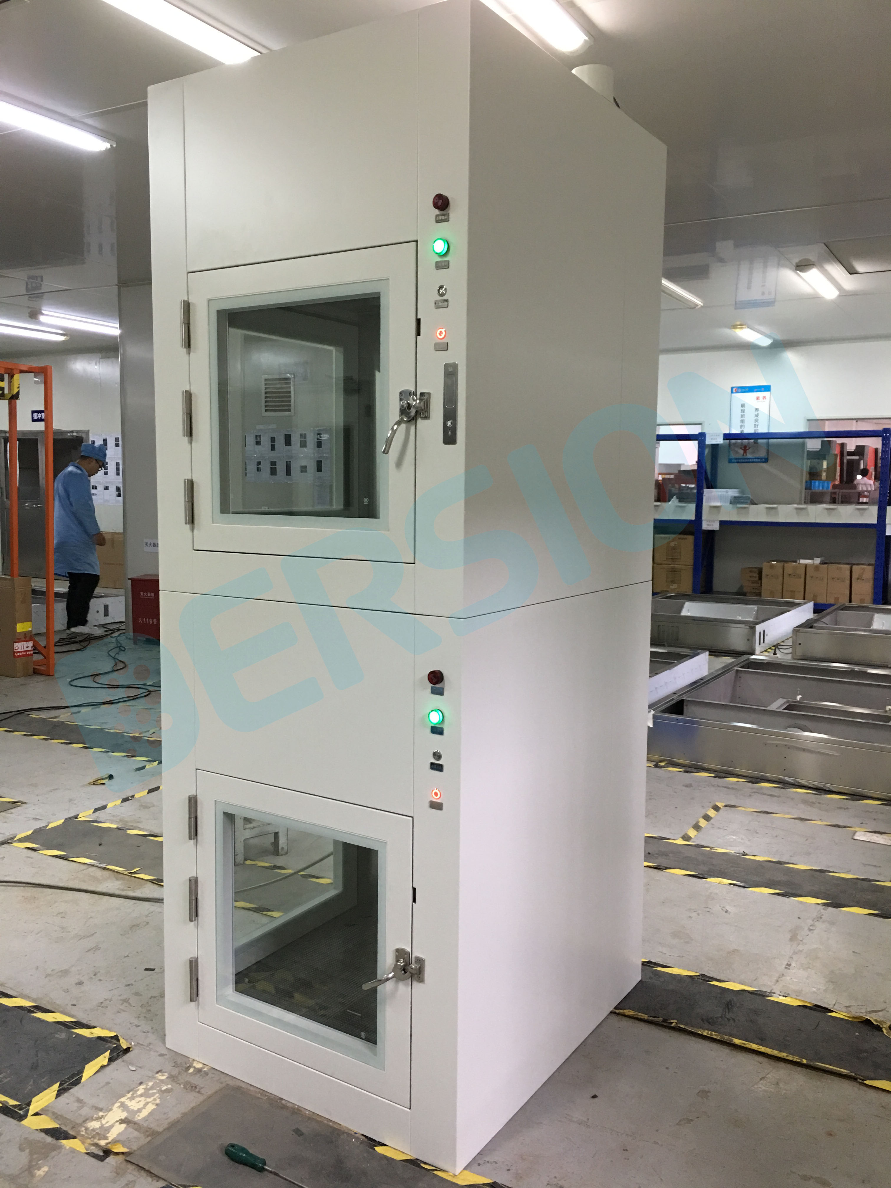 組合式傳遞窗（參天制藥）